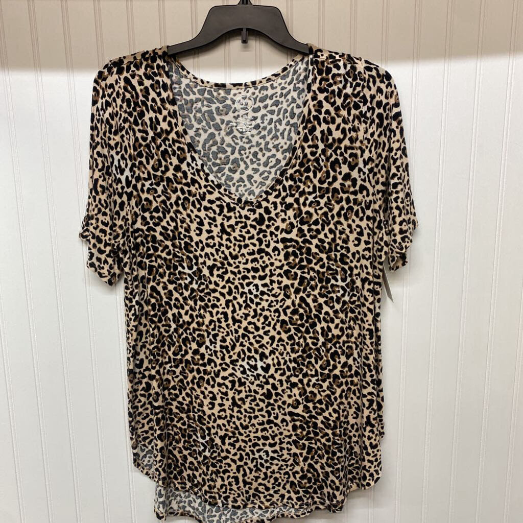 CHEETA PRINT V NECK