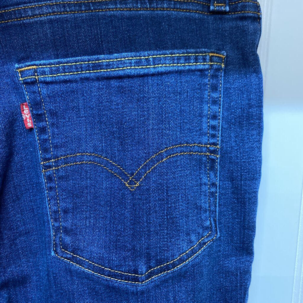FLARED JEANS