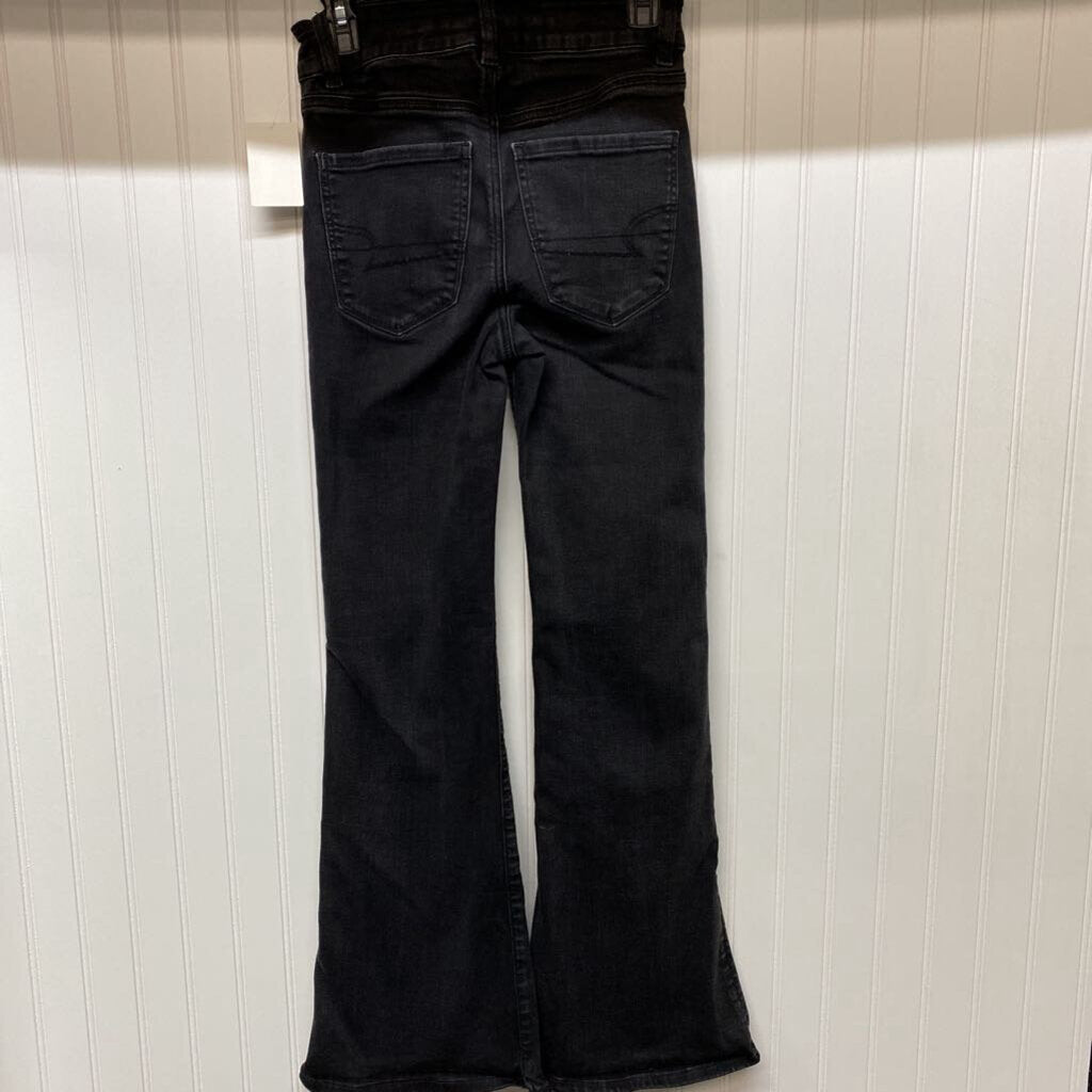 HIGH WAISTED FLARED JEANS