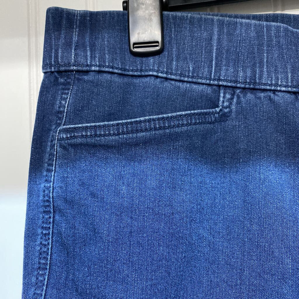 ELASTIC WAIST DENIM CAPRI