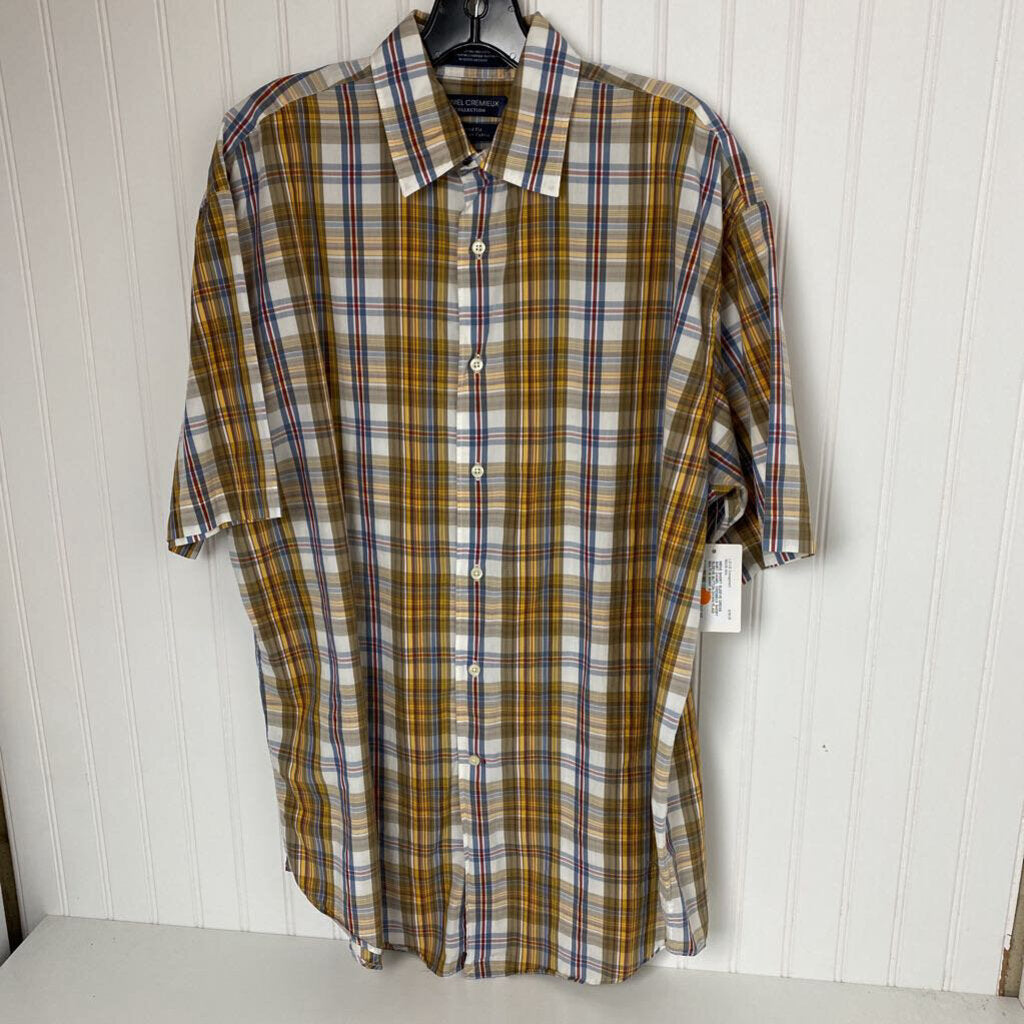 SHORT SLEEVE BUTTON DOWN