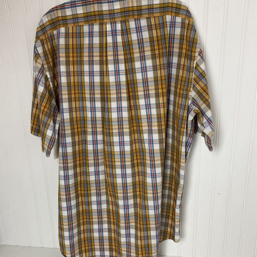 SHORT SLEEVE BUTTON DOWN