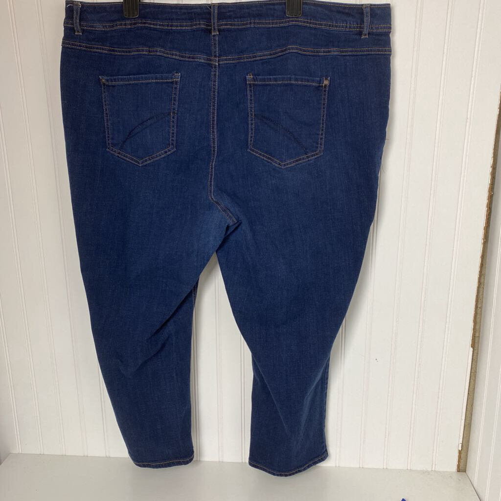 WOMENS PLUS DENIM CAPRIS