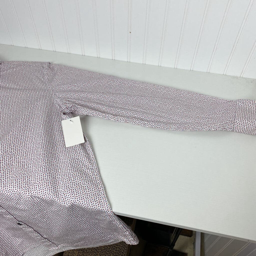 LONG SLEEVE BUTTON DOWN SHIRT