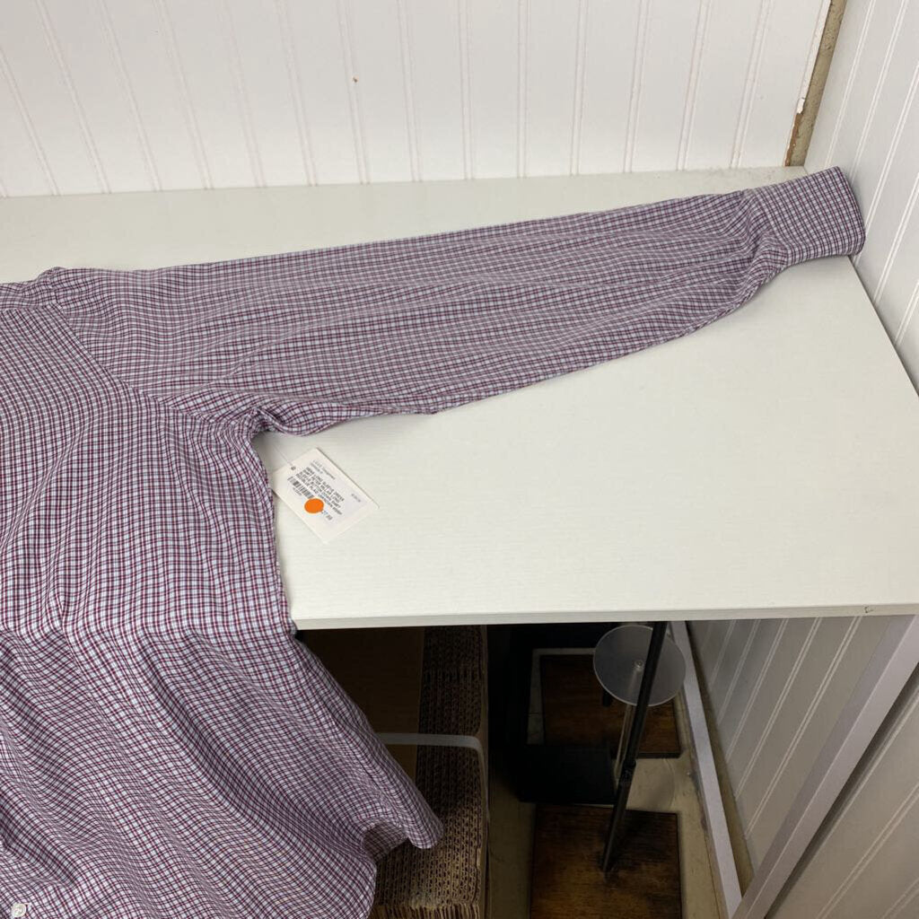 LONG SLEEVE BUTTON DOWN SHIRT