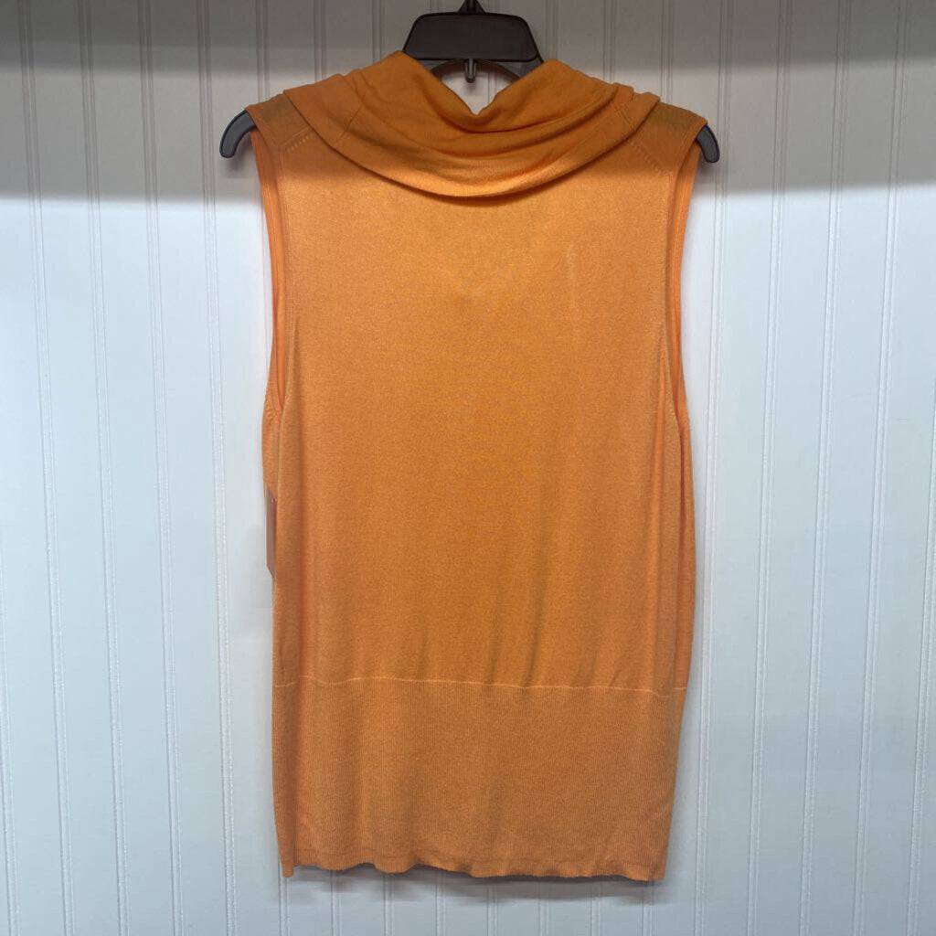 SLEEVELESS SWEATER