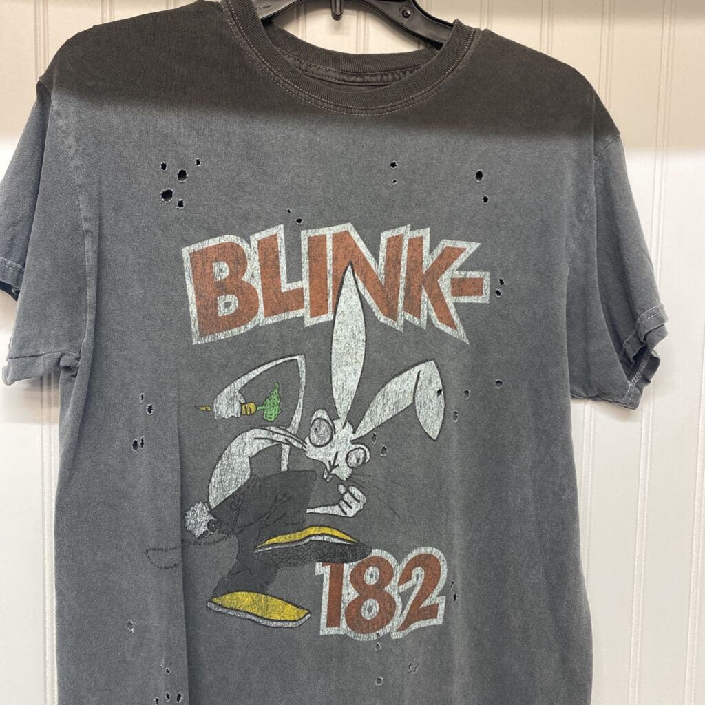*BLINK-182