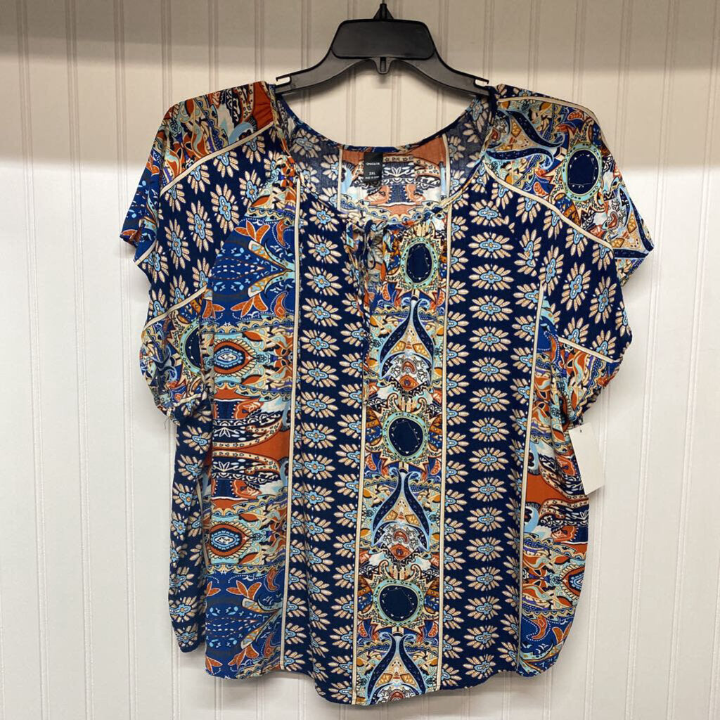 SHORT SLEEVE TOP