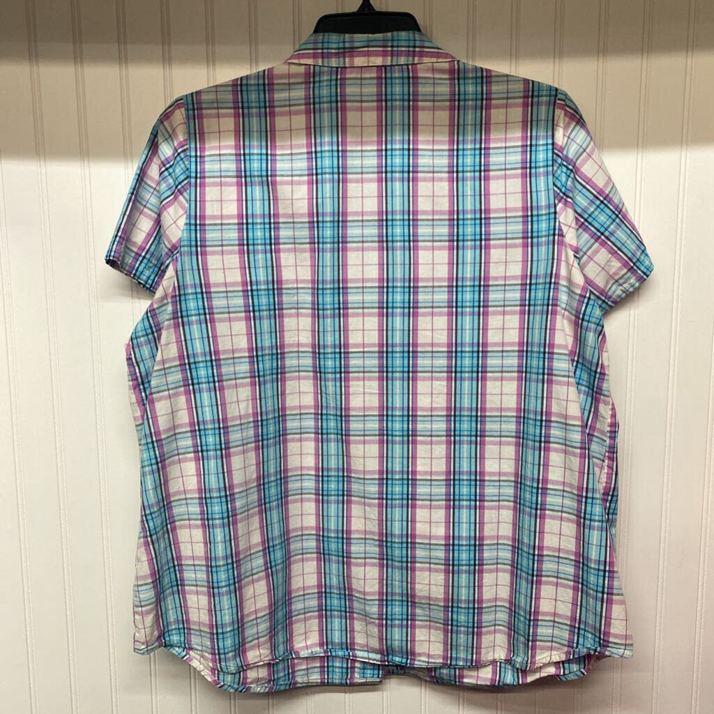 SHORT SLEEVE BUTTON UP