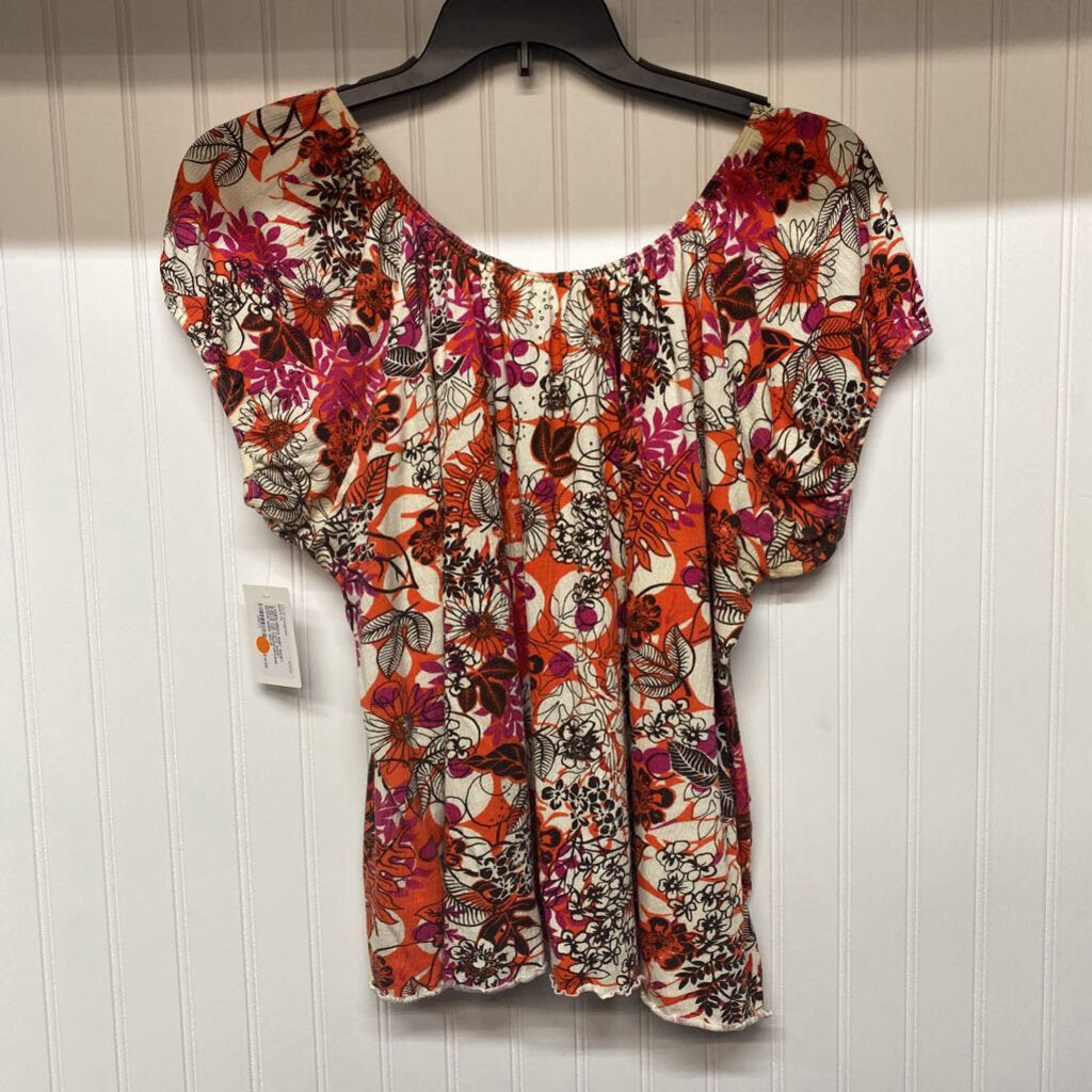 SHORT SLEEVE TOP