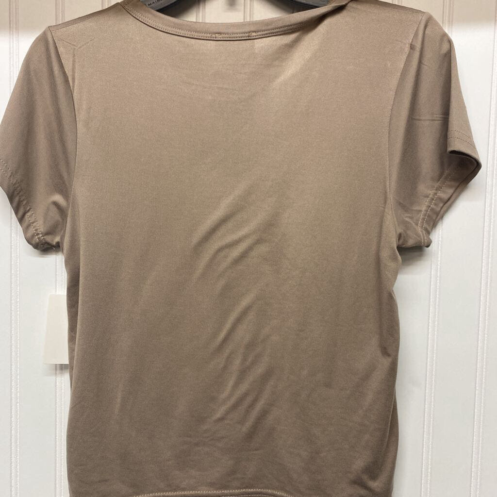 BASIC SHORT SLEEVE SHIRT