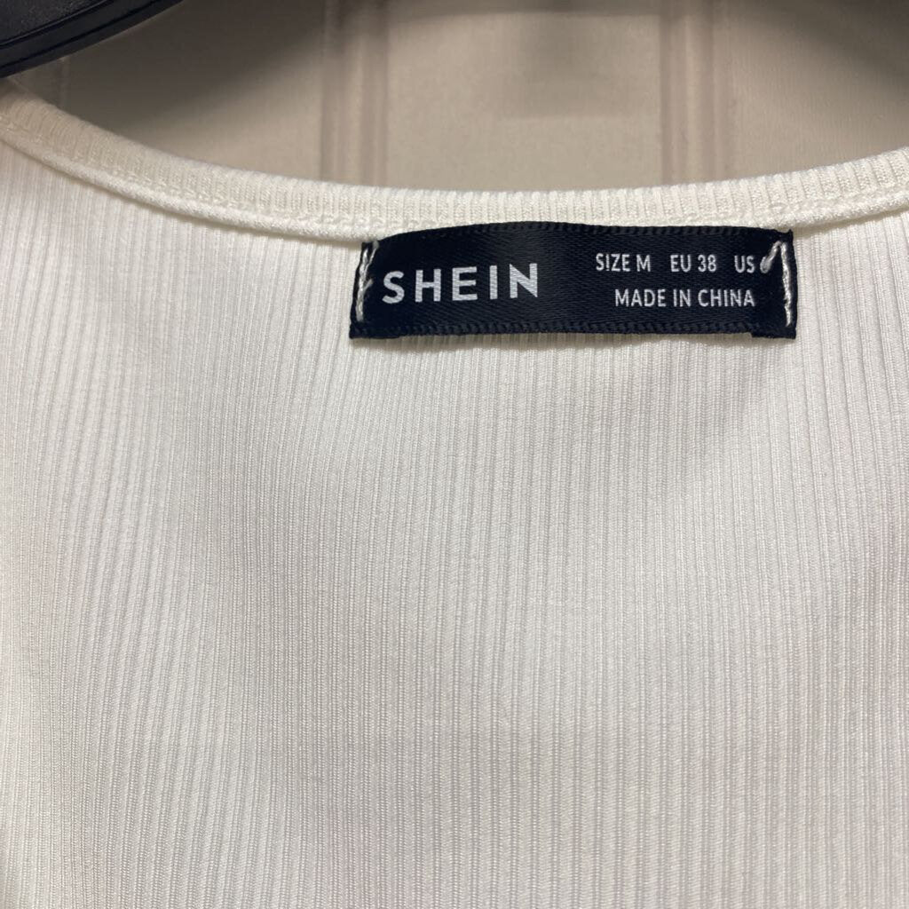 *SHEIN GRAPHIC TANK TOP
