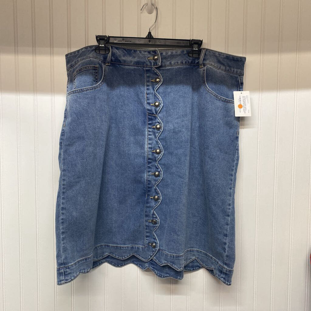 BUTTON UP DENIM SKIRT