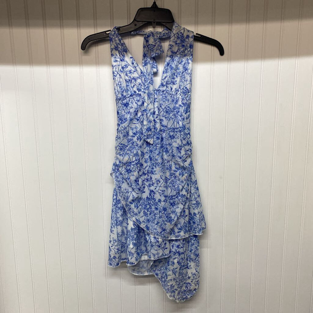 HALTER TOP WITH SCRUNCH ON SIDES