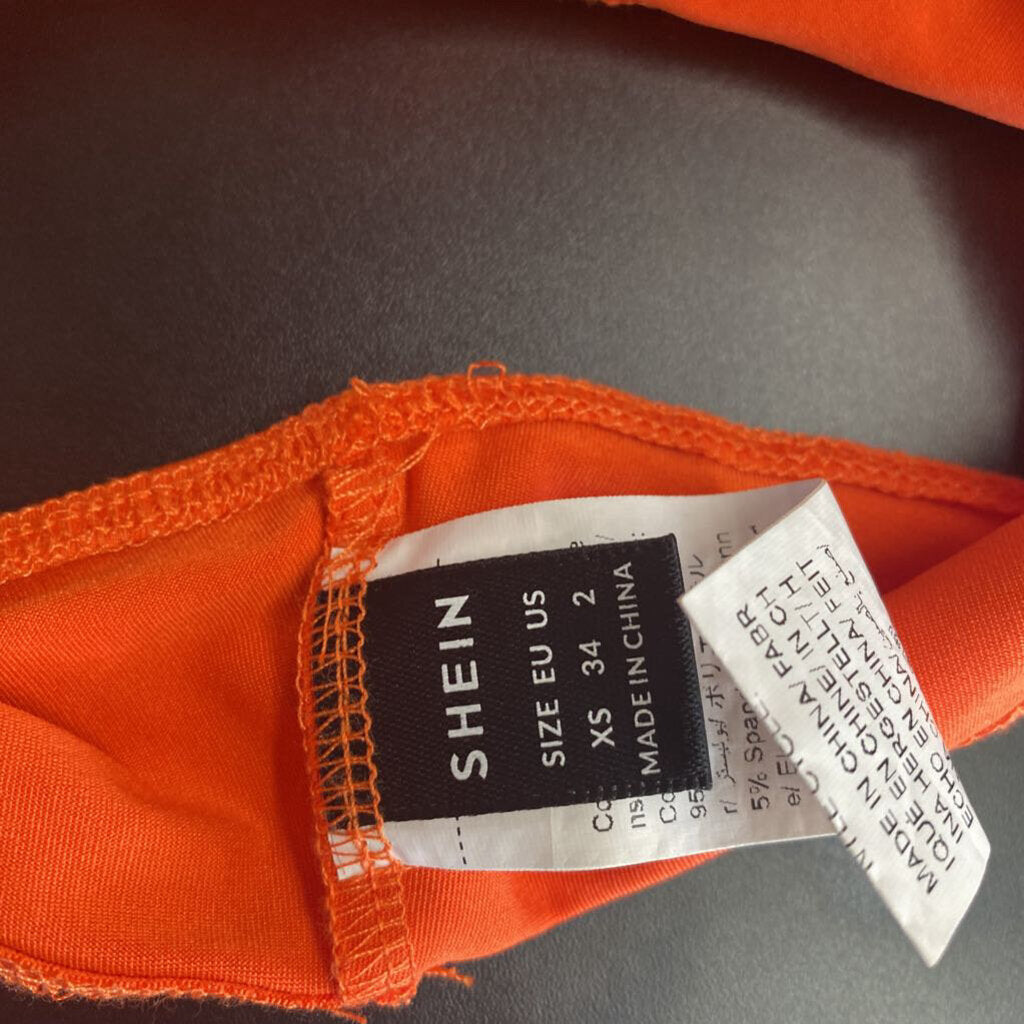 *HALTER TOPS