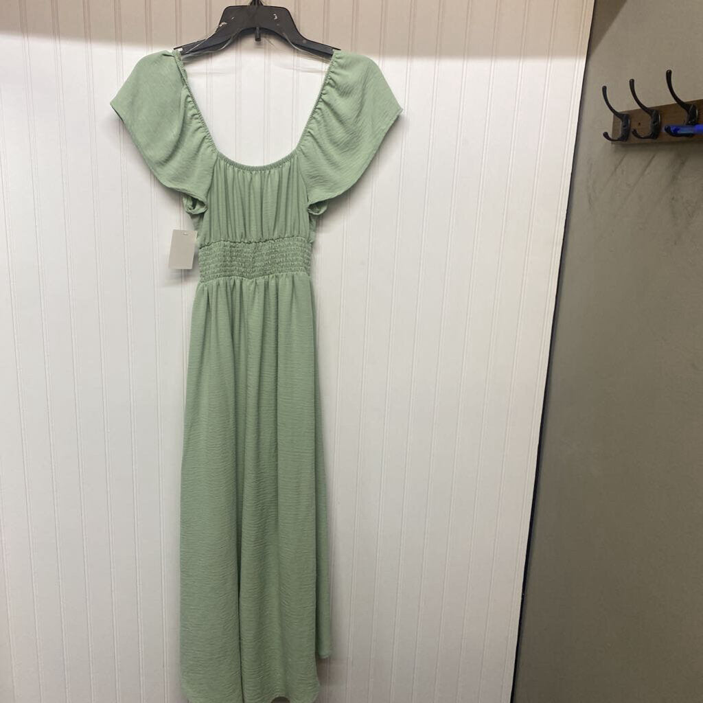 RUFFLE SLEEVE DRESS
