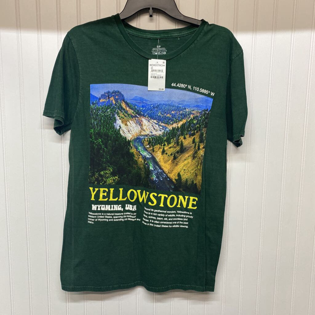 GRAPHIC TEE