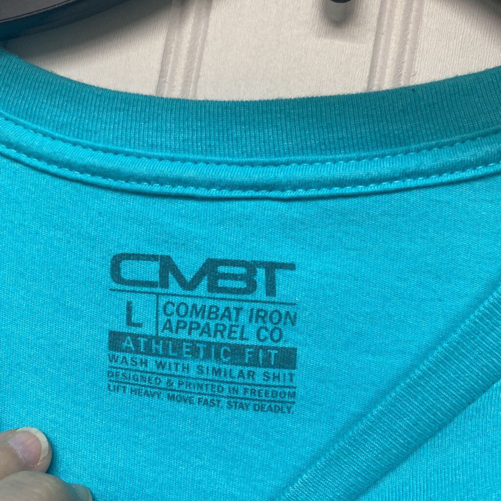 GRAPHIC TEE