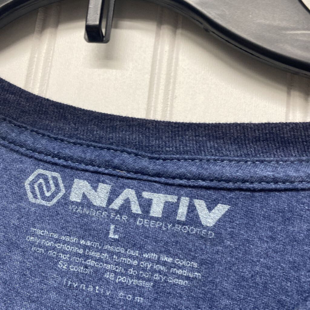 GRAPHIC TEE