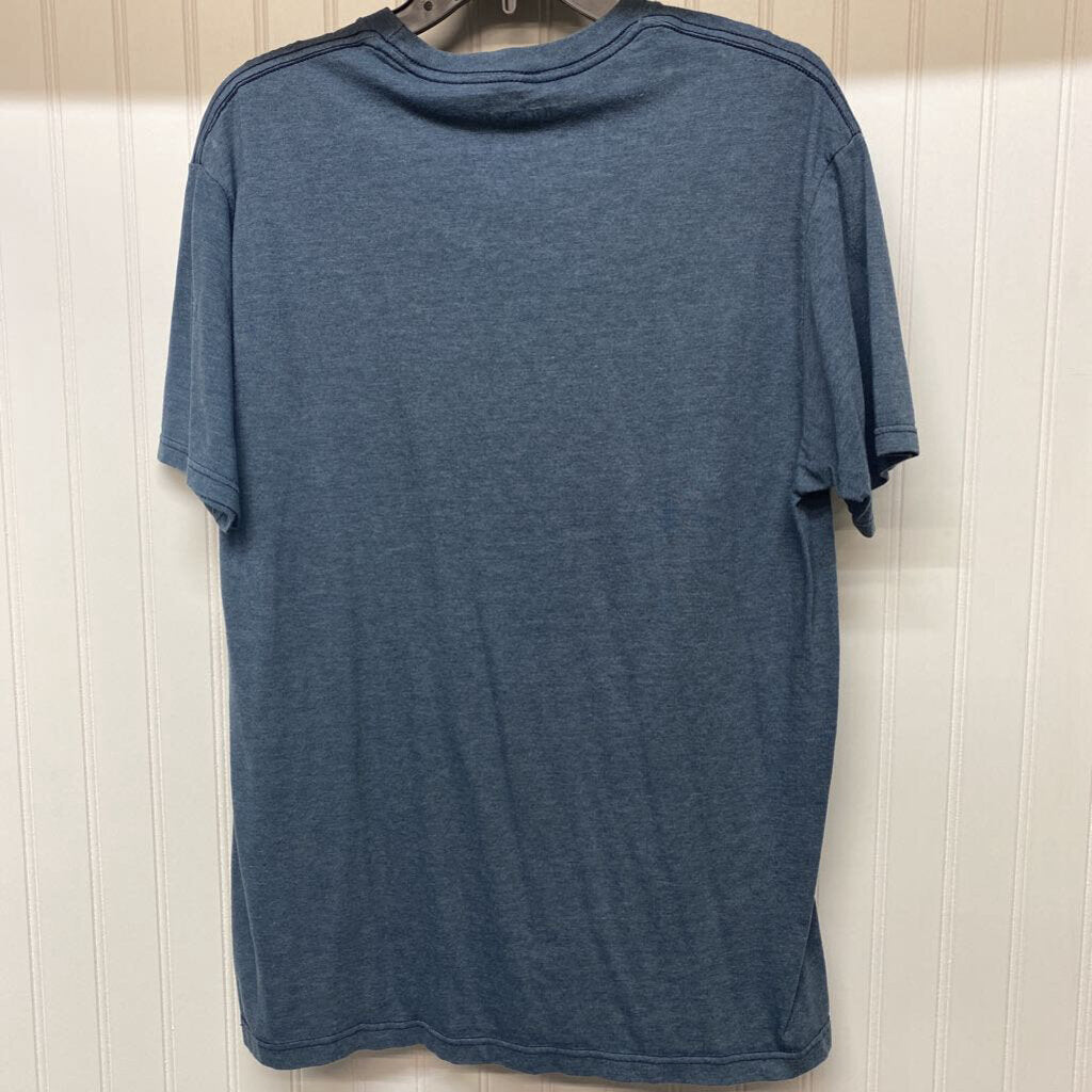 GRAPHIC TEE
