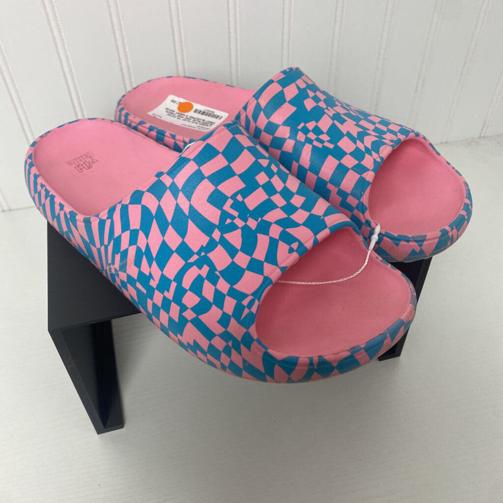 *PLASTIC SLIDES BLUE AND PINK CHECK PRINT