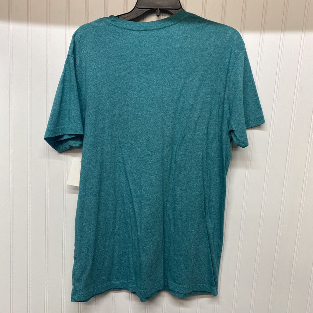GRAPHIC TEE