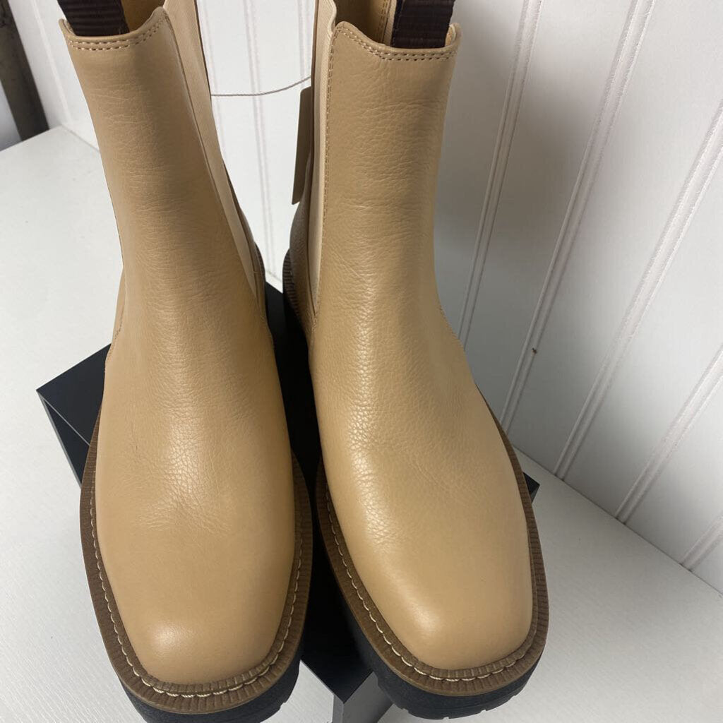 *SLIDE ON LEATHER BOOT HIGH END BRAND