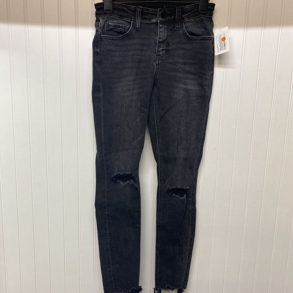 *HIGH END BRAND* BLACK DISTRESSED SKINNY LEG