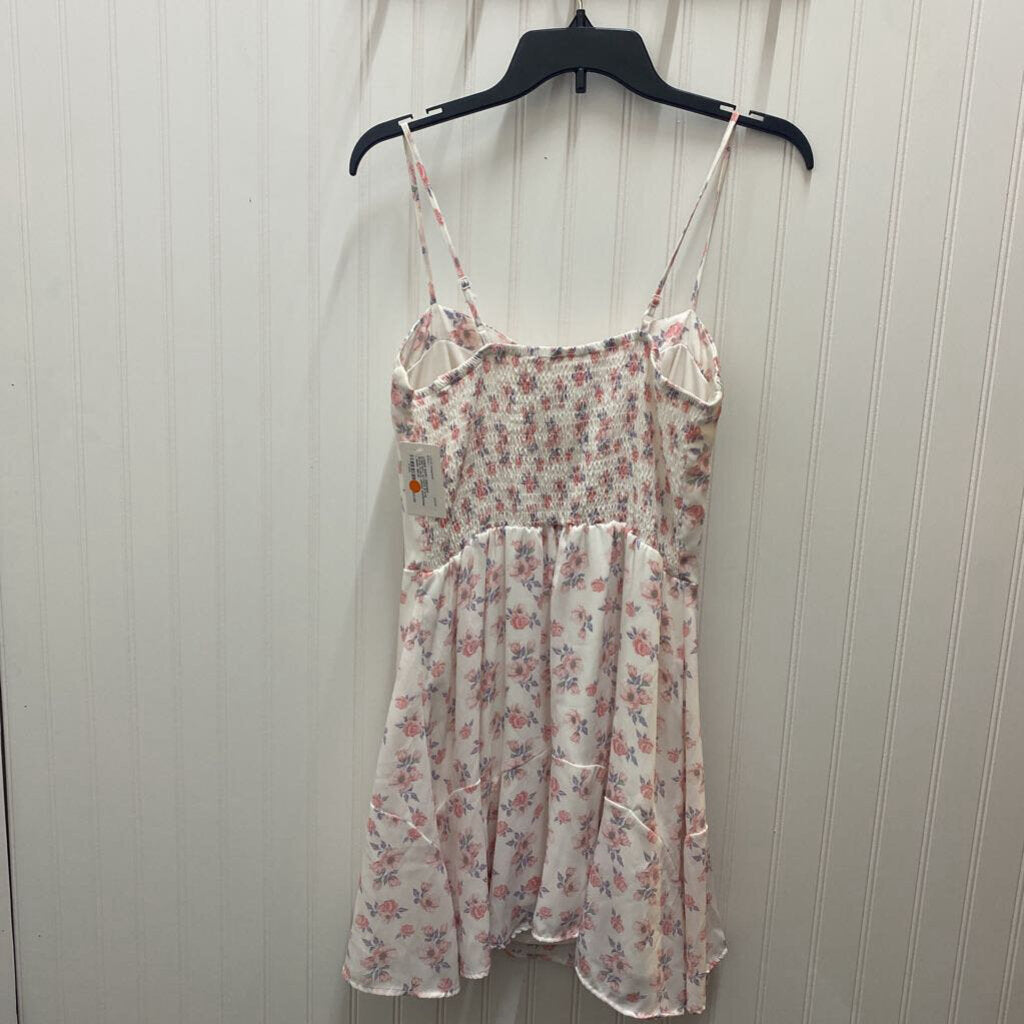 WHITE FLORAL DRESS