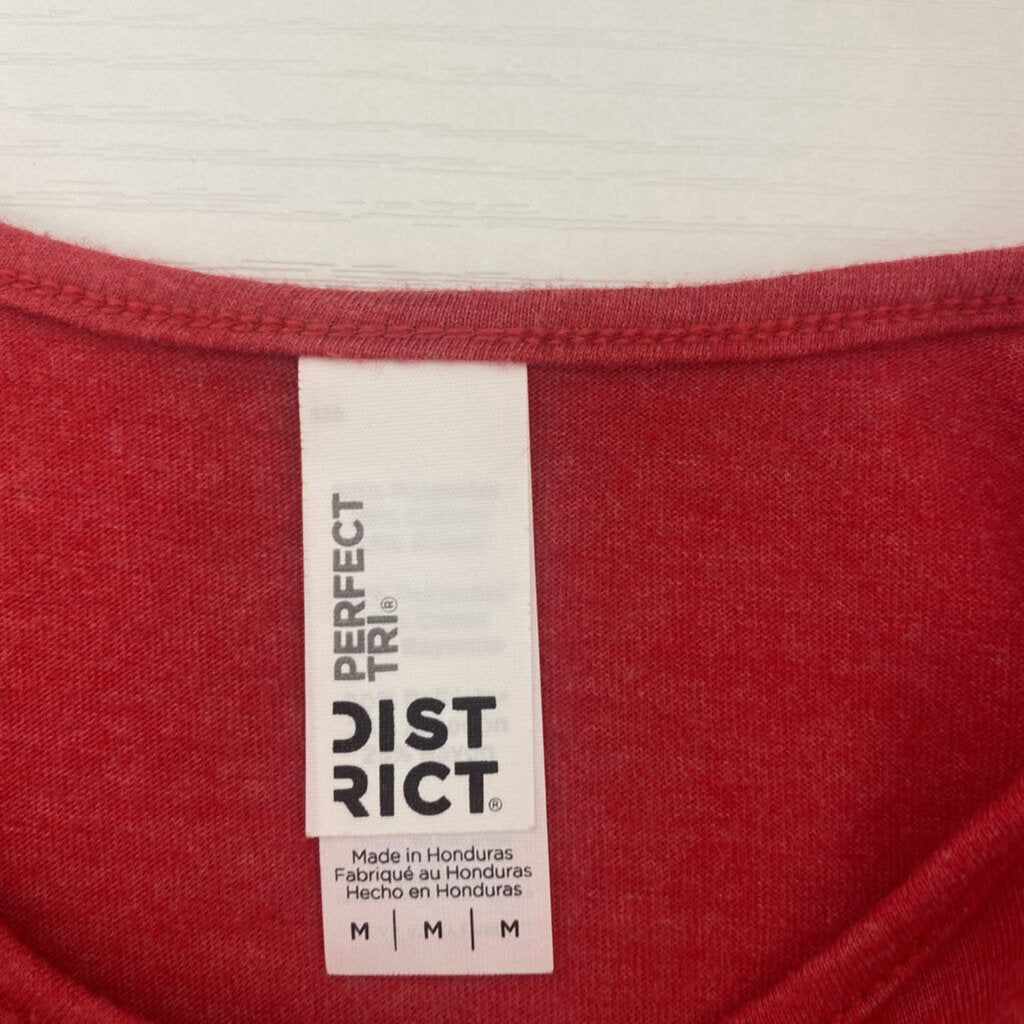 GRAPHIC TANK TOP