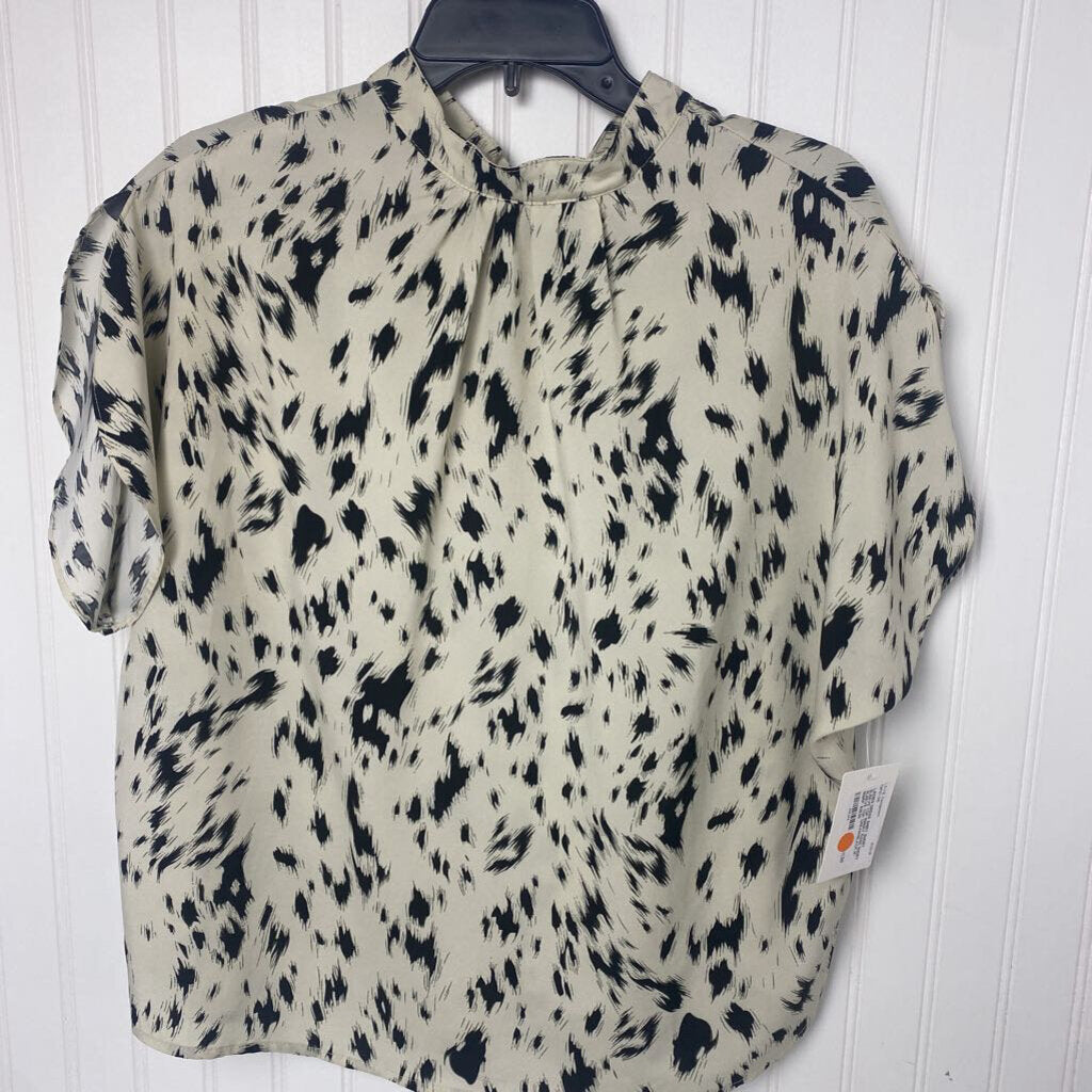 SHORT SLEEVE TOP
