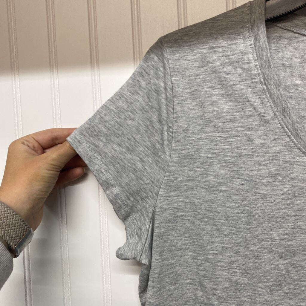 BASIC GRAY SHIRT