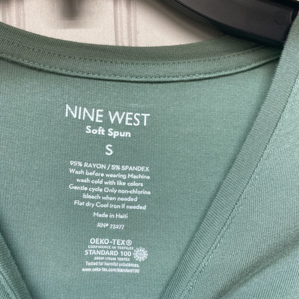 *SHORT SLEEVE BASIC