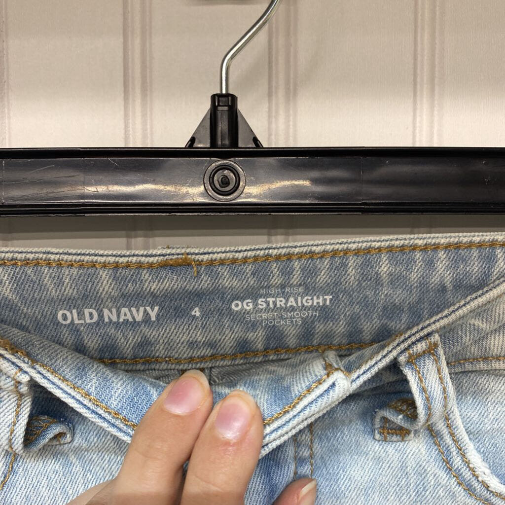 *DENIM DISTRESSED CUT OFF SHORTS