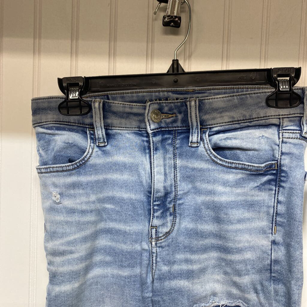 *DISTRESSED JEANS BUT HOLES COVERS