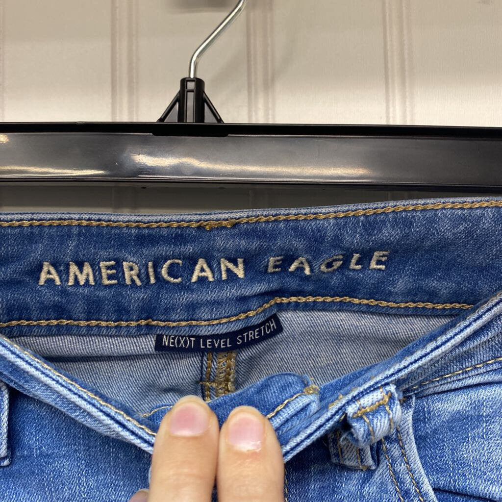 *BUTTON FLY BASIC JEANS