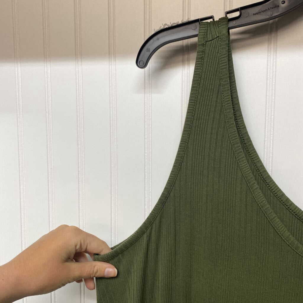 OLD NAVY TANK TOP
