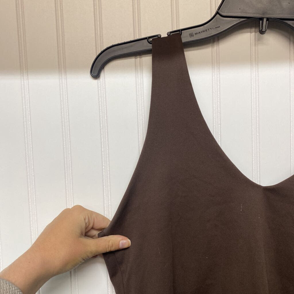 CROPPED TANK TOP