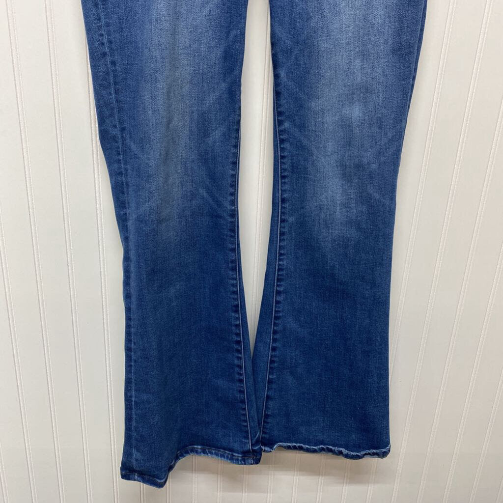 FLARED LEG JEANS