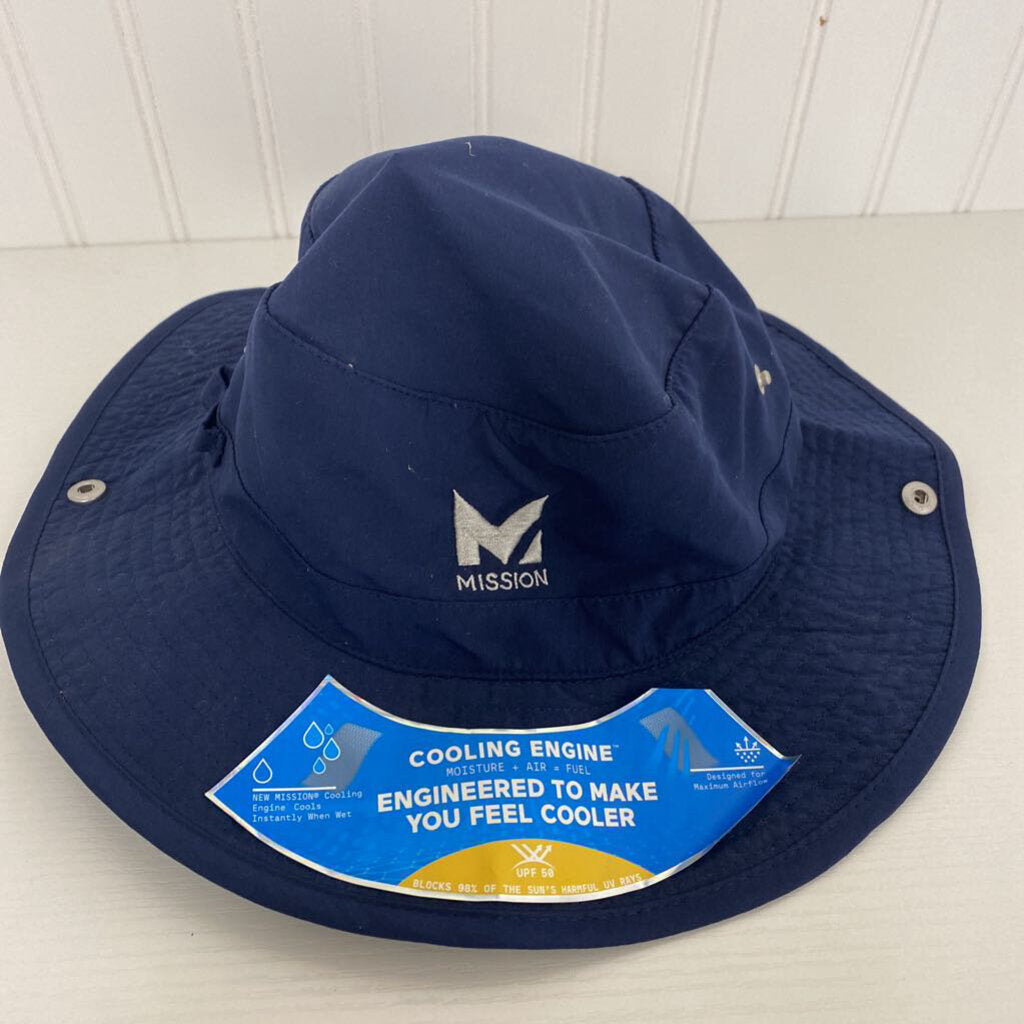 BUCKET HAT