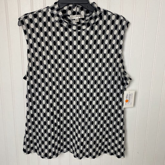 SLEEVELESS TOP