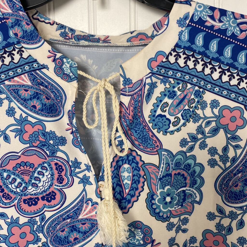 SHORT SLEEVE SHORT DRESS
