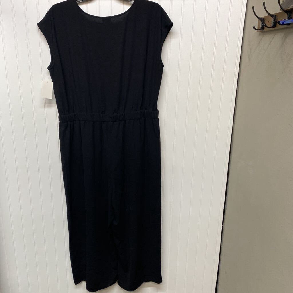 SLEEVELESS PANTS JUMPER