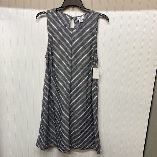 SLEEVELESS LINEN DRESS
