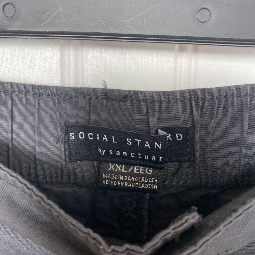 LADIES CARGO SHORTS