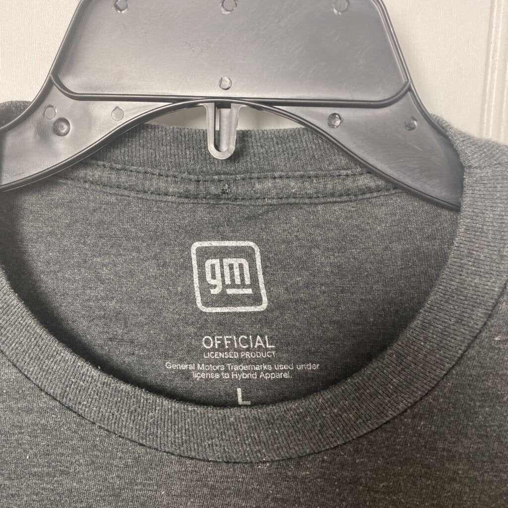 GRAPHIC TEE