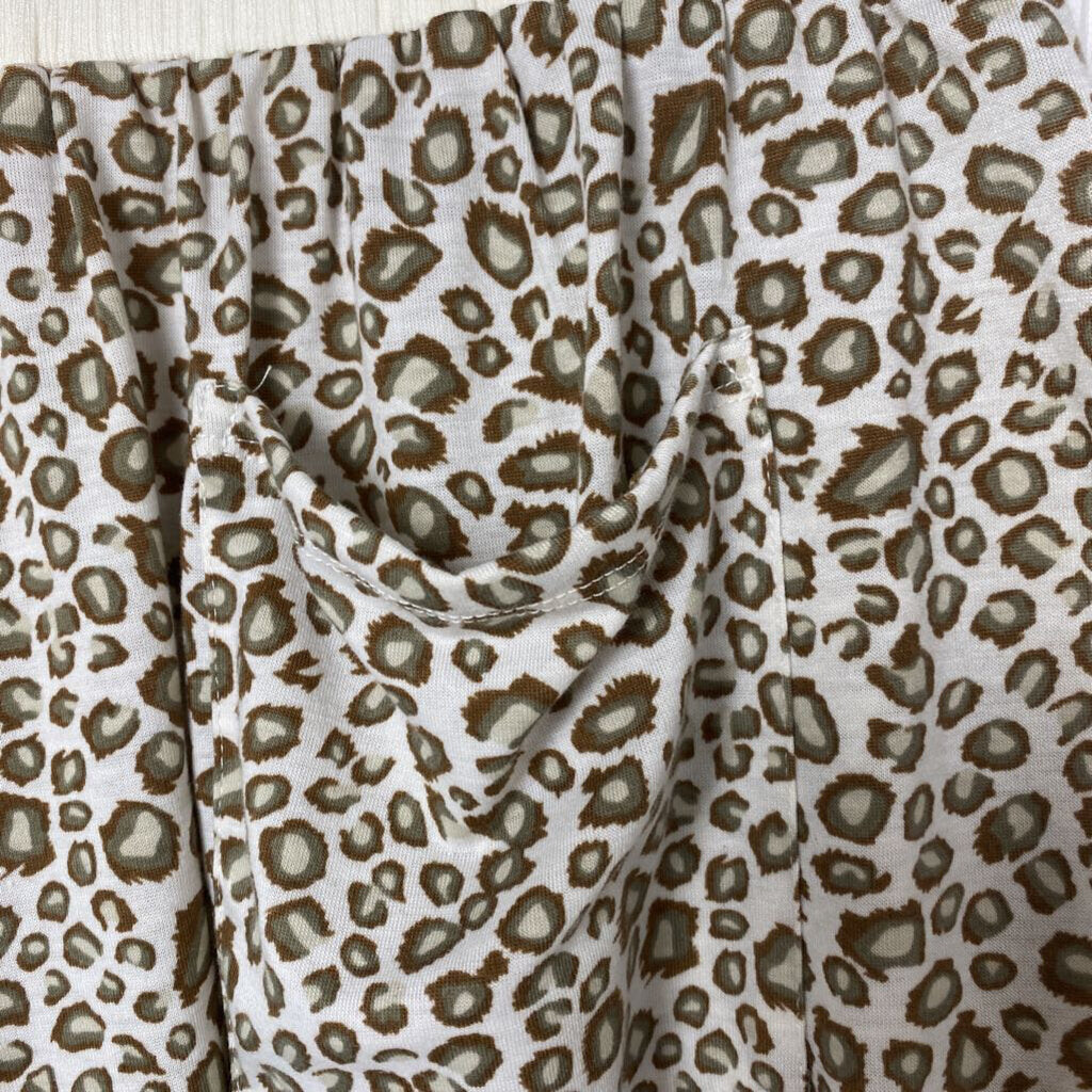 ELASTIC WAIST SHORTS