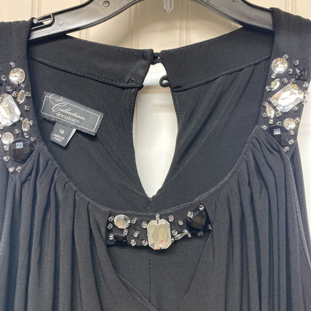 SLEEVLESS DRESS