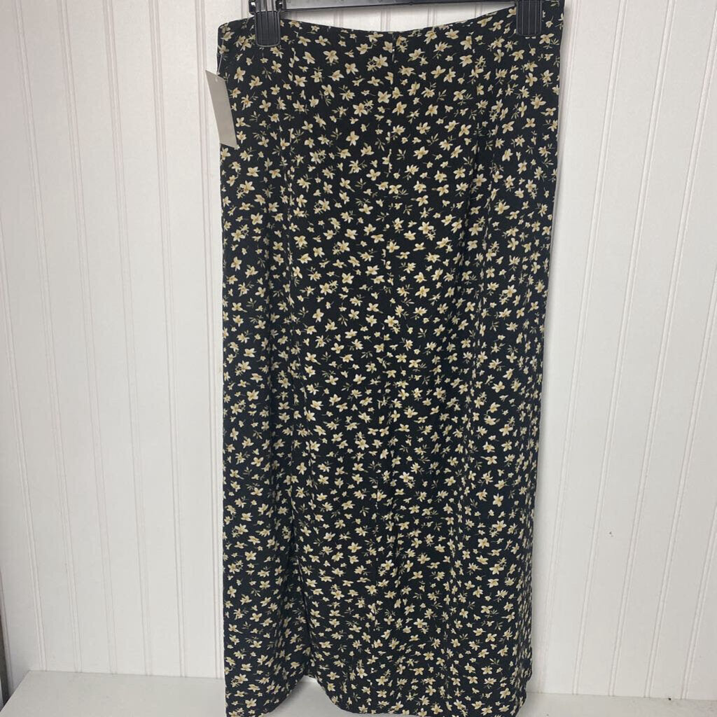 LONG SKIRT