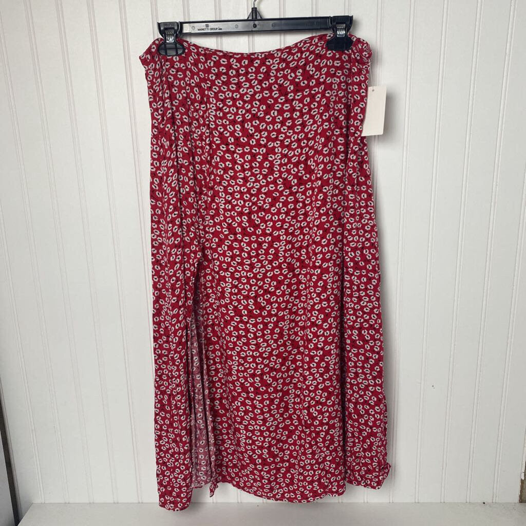 LONG SKIRT